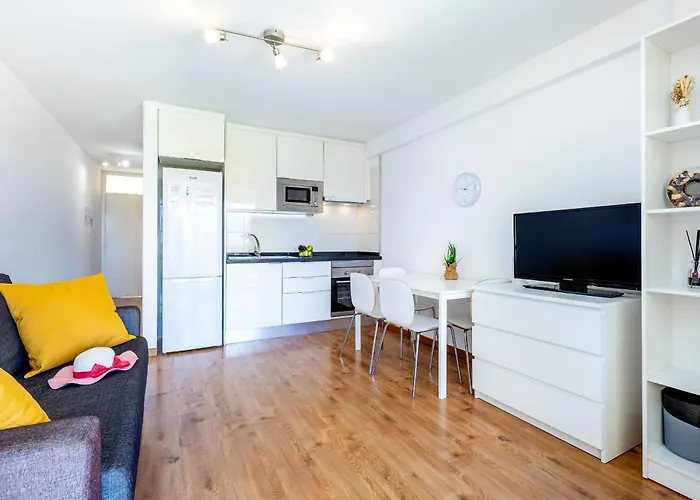 32 Bright Copacabana Ocean View Free Wifi アデヘ